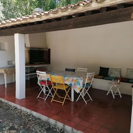 Meyreuil-terrasse-au Calme En Campagne-clim Meyreuil